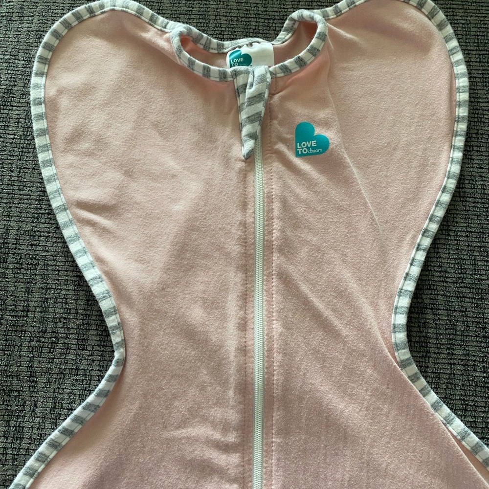 Love to Dream Swaddle Up